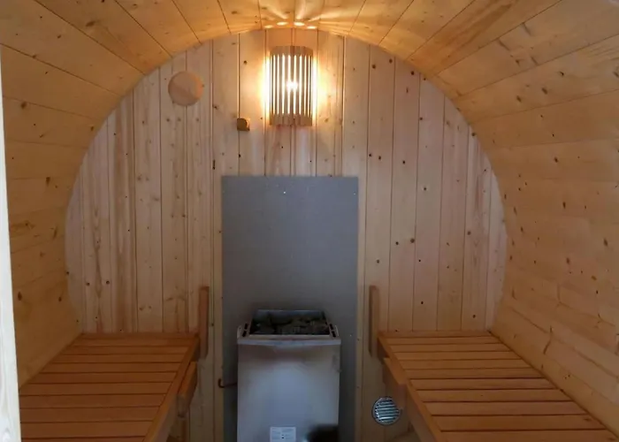 Waldluft- Pur By Interhome * メーレル